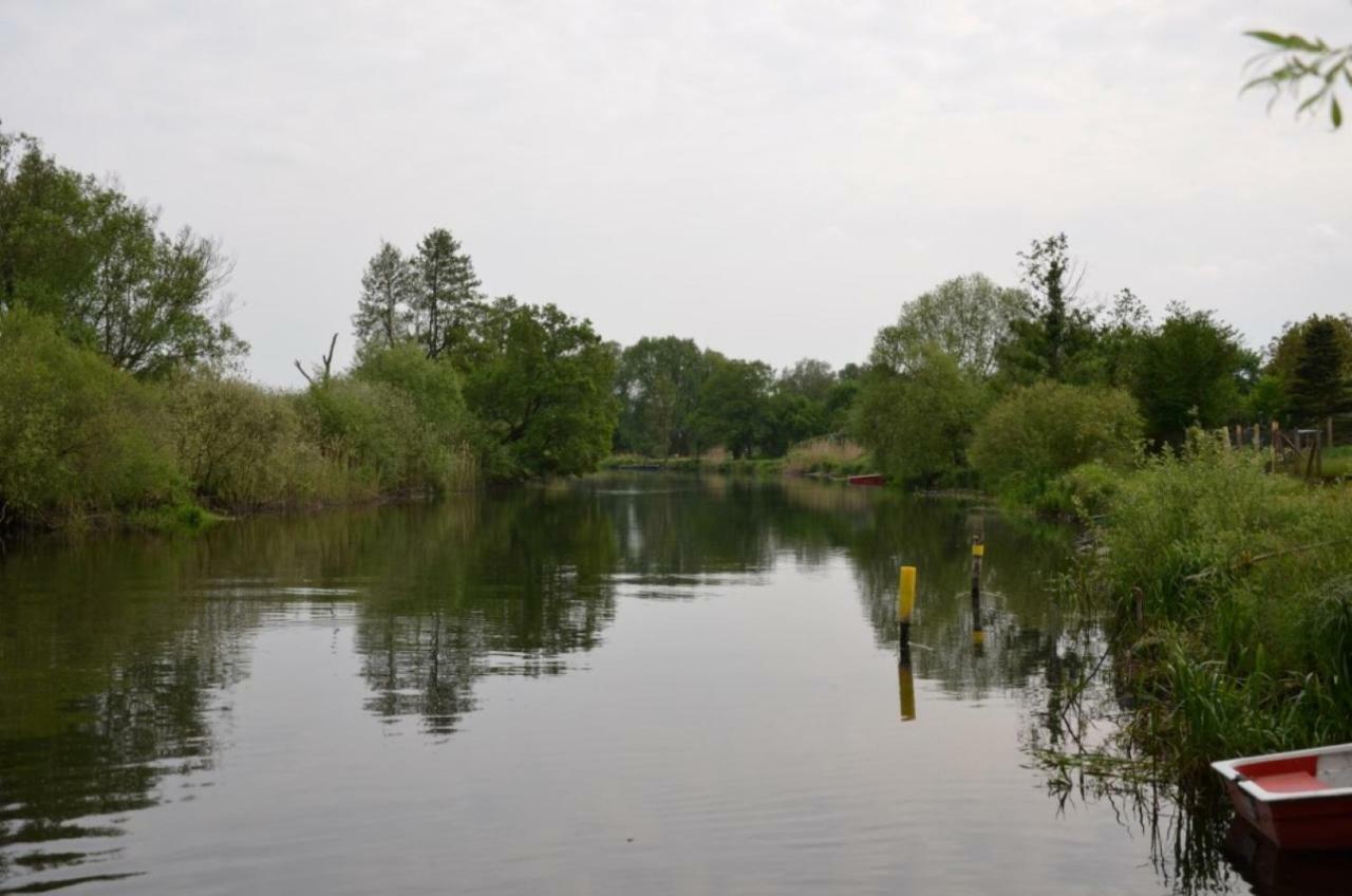 Storchennest An Der Spree In Radinkendorf Apartment Бейскоу Екстериор снимка